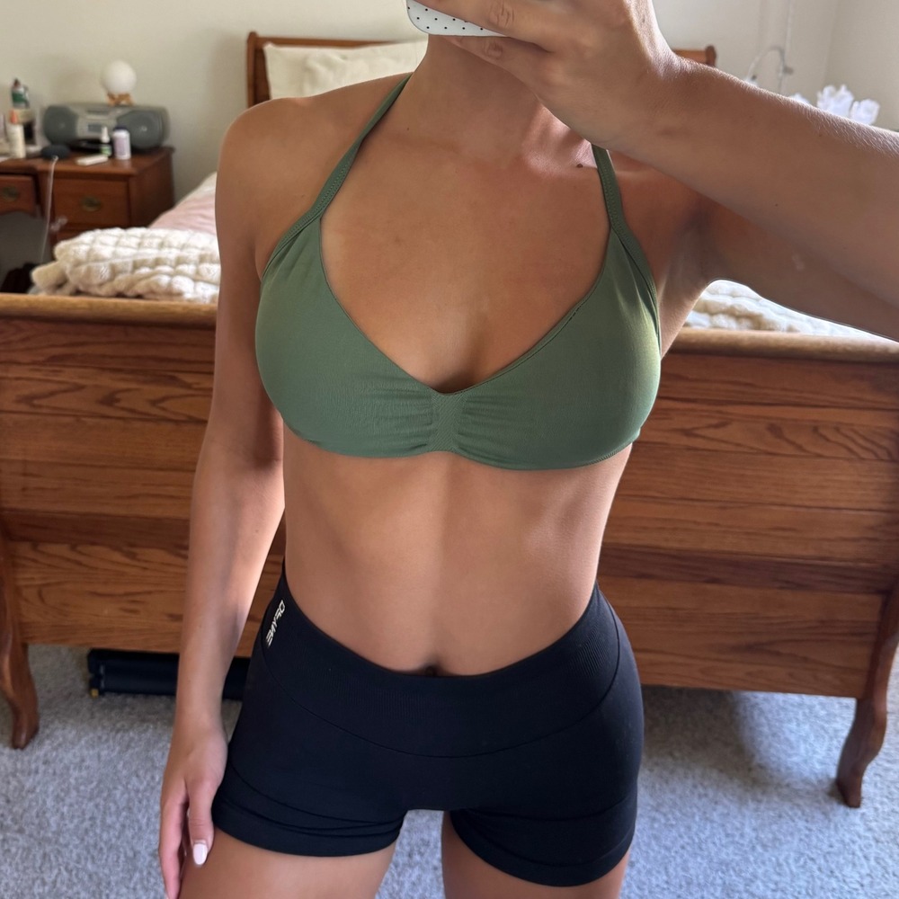 Dfyne impact strappy bra pistachio green medium